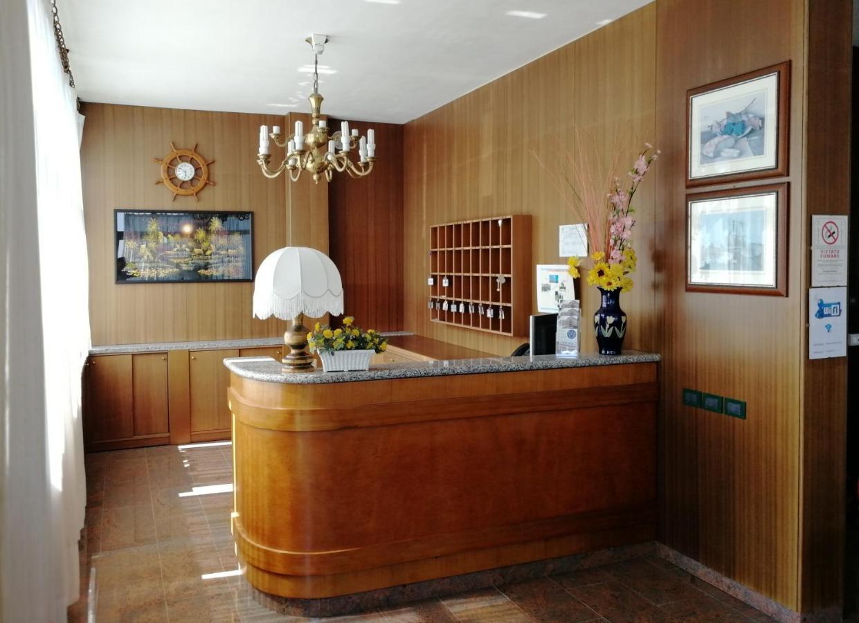 Residence Villa Margherita B&B Nebbiuno Zewnętrze zdjęcie