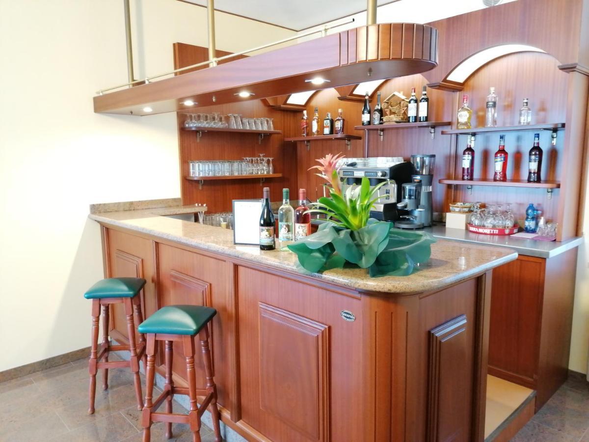 Residence Villa Margherita B&B Nebbiuno Zewnętrze zdjęcie